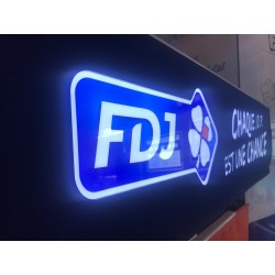 Beleuchtetes Oberlicht/ SIMULATOR